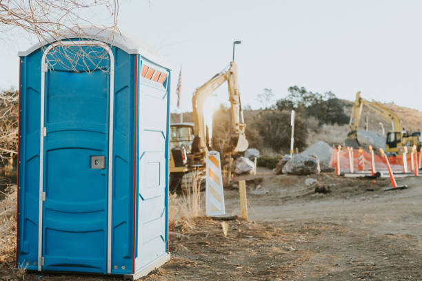 Portable Toilet Options We Offer in Oakwood, PA